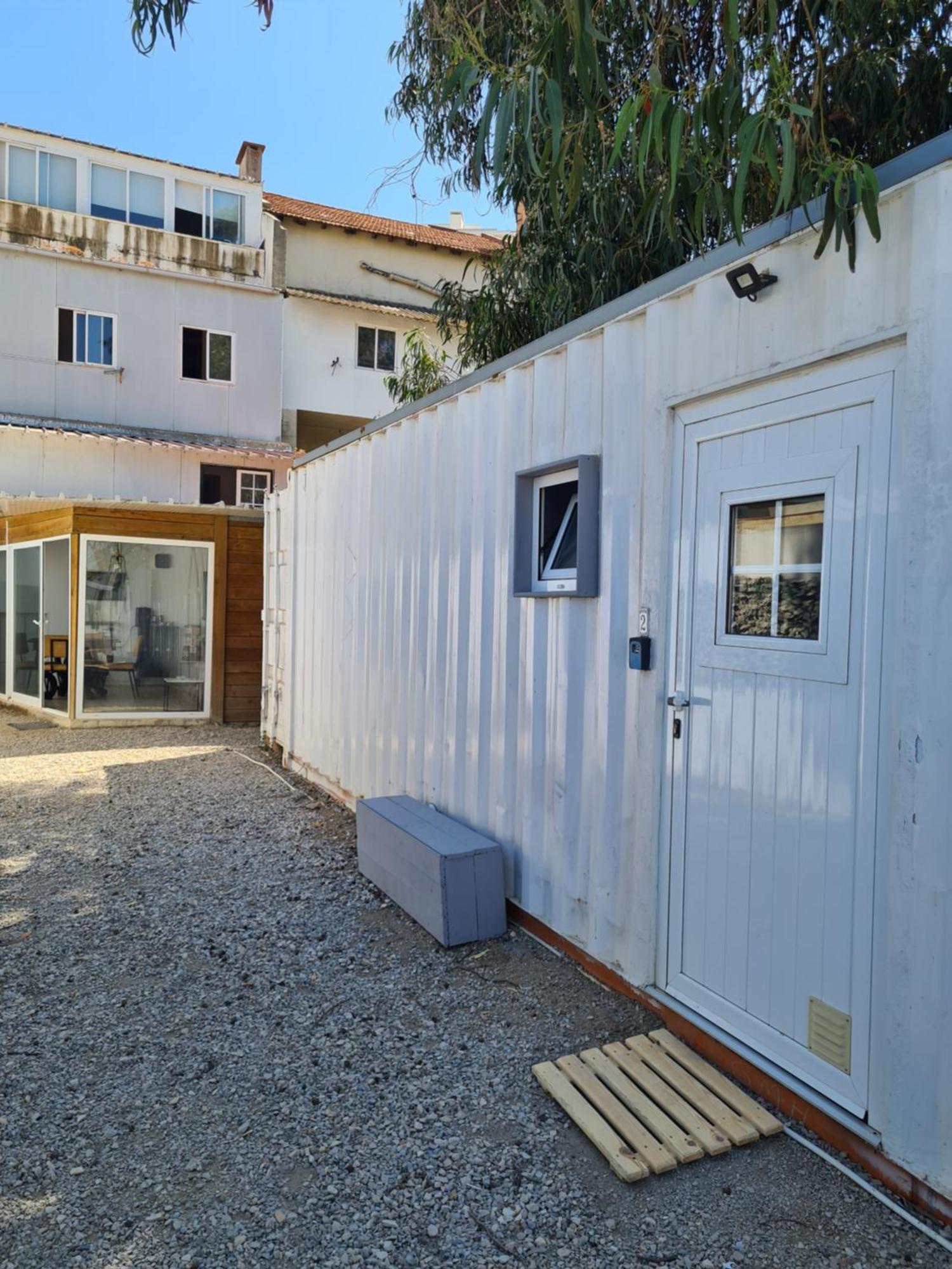 הוסטל ליסבון Casa Vale Ecotainer מראה חיצוני תמונה